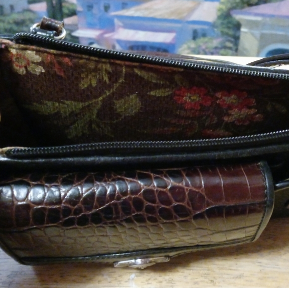 💄📿Gorgeous Brighton Chic "Lisa"bag!👛Like🆕New! Make This A Perfect Gift. 🎁 - Picture 9 of 16